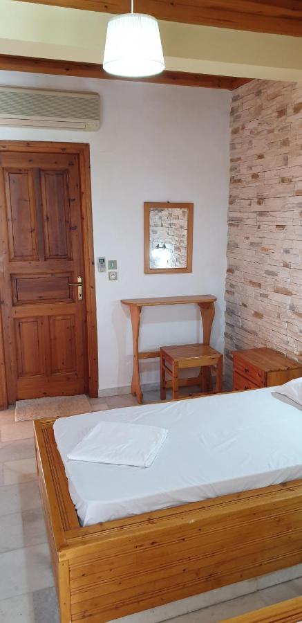 Evi Studios & Apartments Naxos City Dış mekan fotoğraf